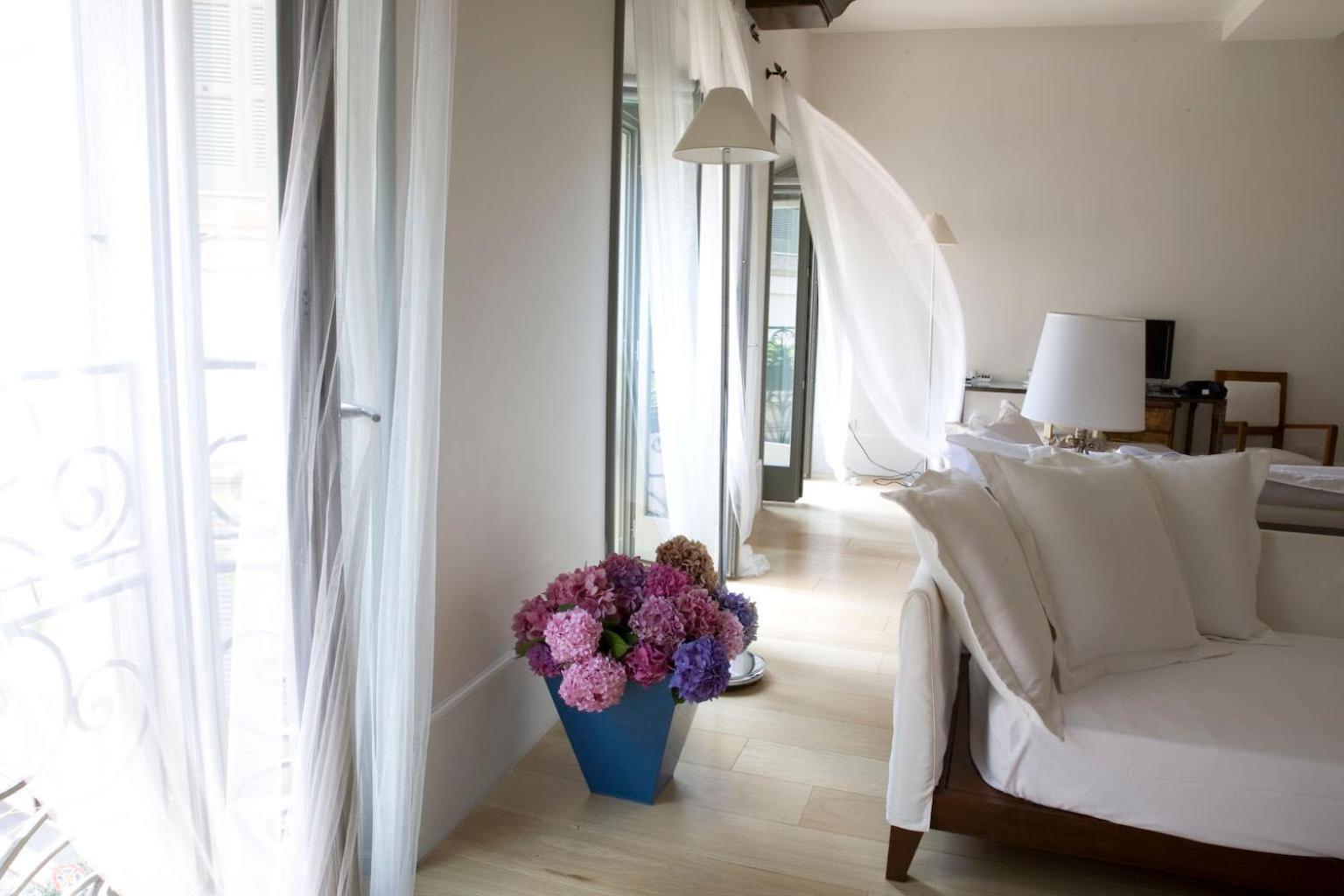 Milano Suites Bagian luar foto